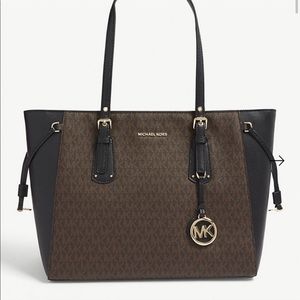 Micheal Kors Voyager MD MF TZ TOTE